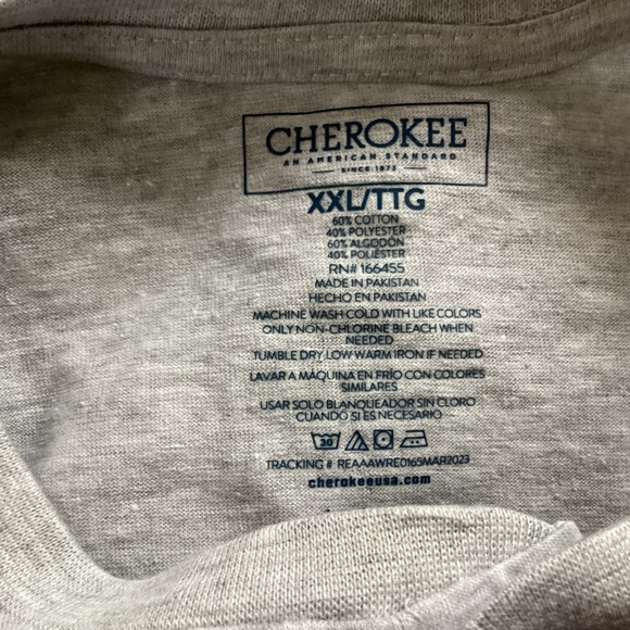 $9 Cherokee Men's Short Sleeve Henley T-Shirt. Size 2XL in Lt. Gray - New - Picture 5 of 5